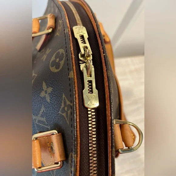 Louis Vuitton Ellipse MM Monogram Handbag EUC - Picture 5 of 16